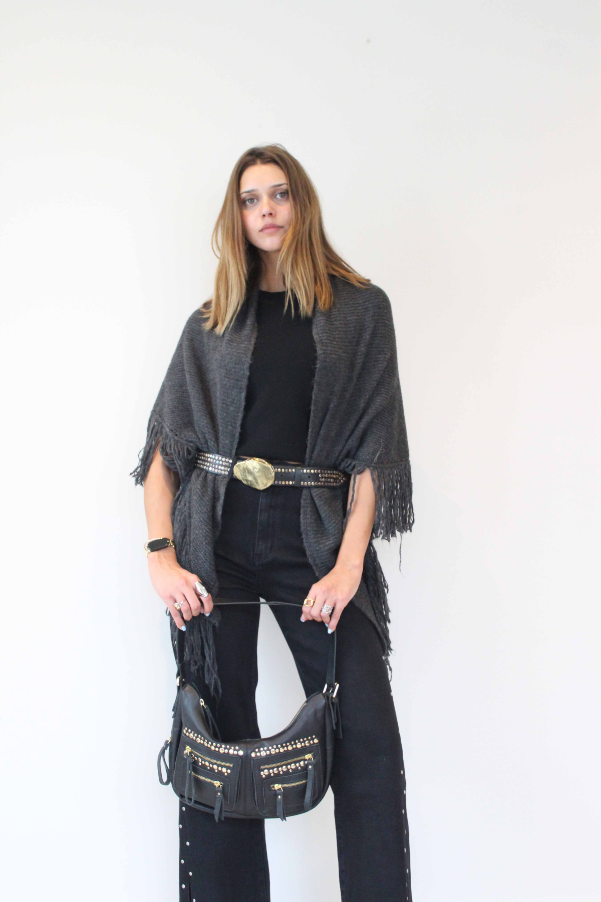 Pantalón denim tachuelas