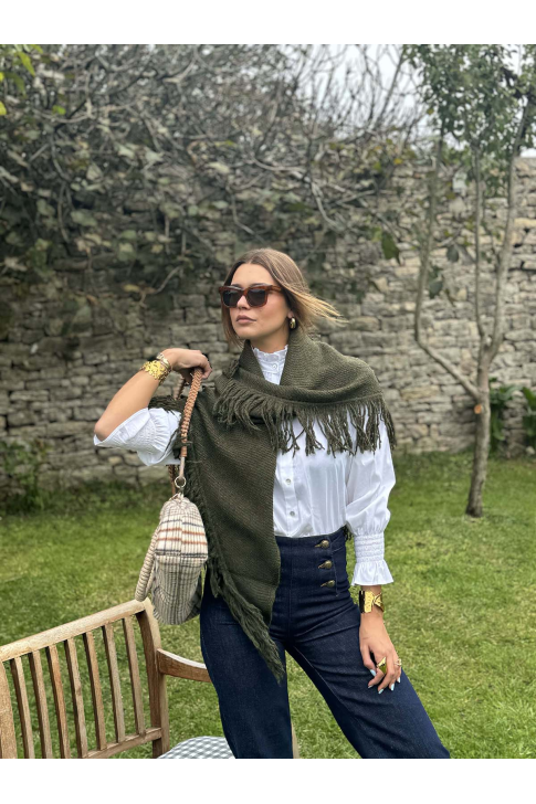 Carolé Brand | Chal de hilo de bambú