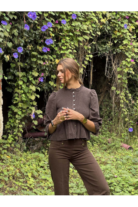 Pantalón doble botonadura